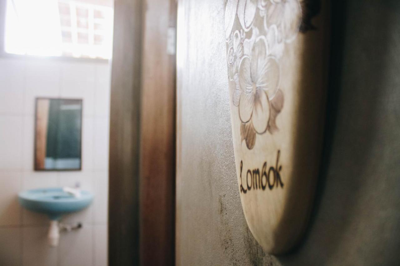 Mellow Hostel Kuta  Bagian luar foto