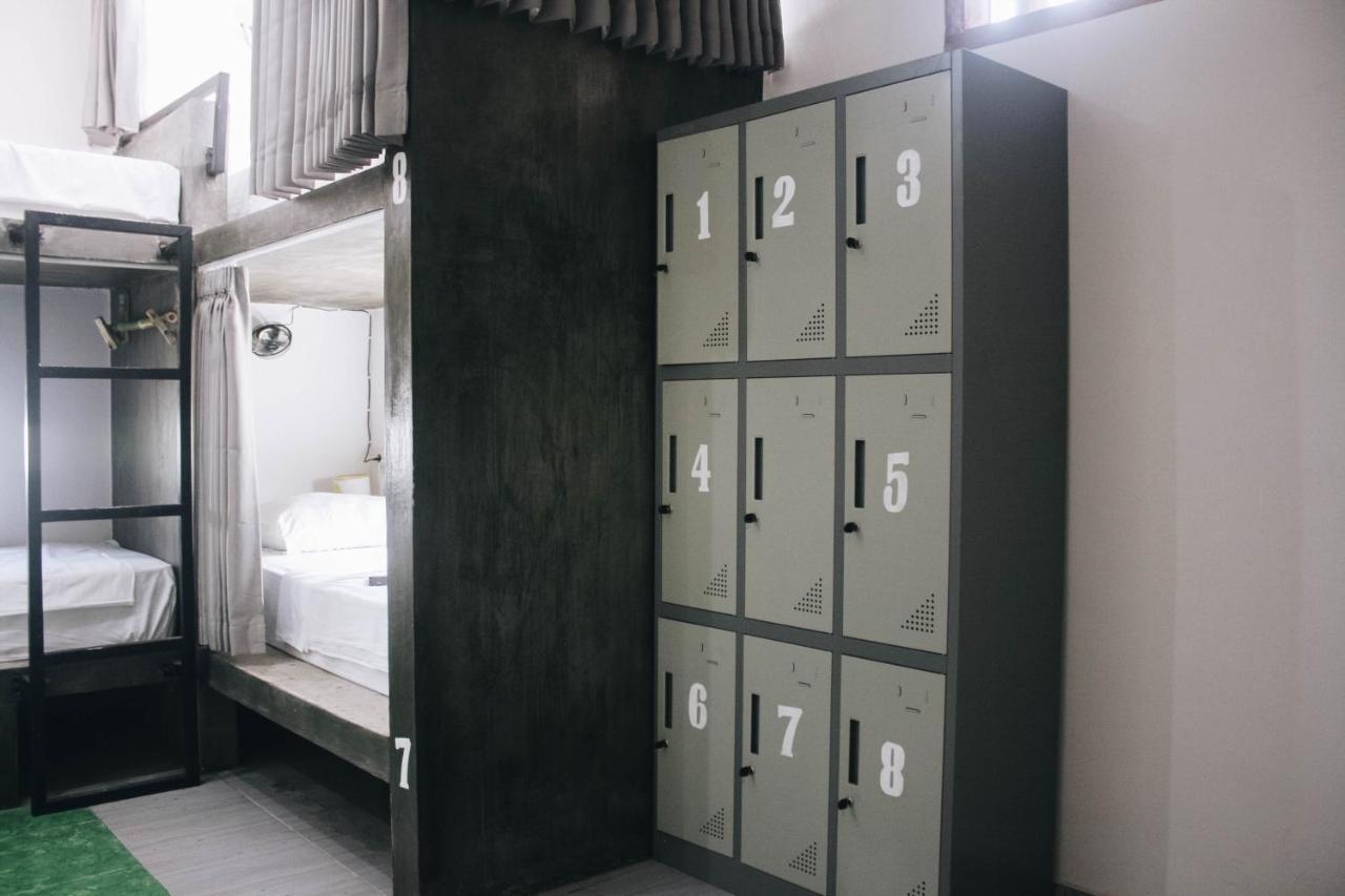 Mellow Hostel Kuta  Bagian luar foto