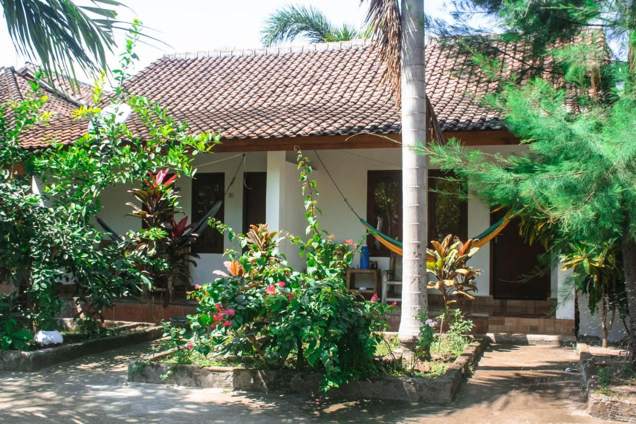 Mellow Hostel Kuta  Bagian luar foto