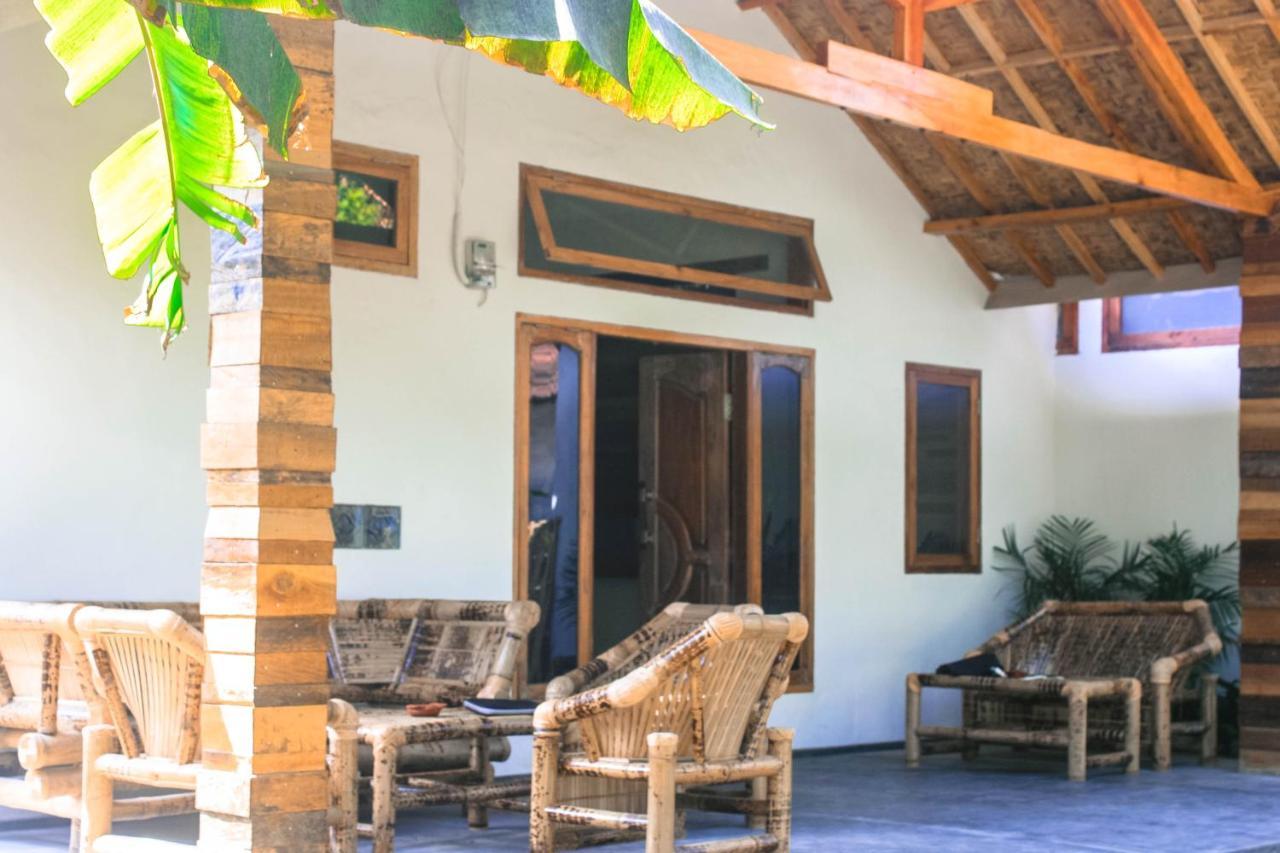 Mellow Hostel Kuta  Bagian luar foto
