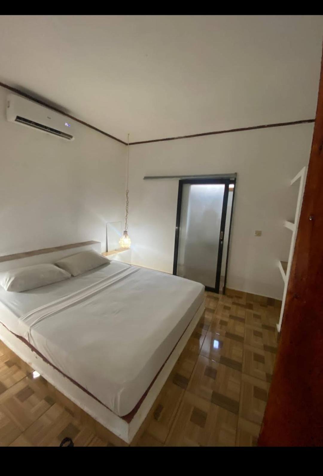 Mellow Hostel Kuta  Bagian luar foto